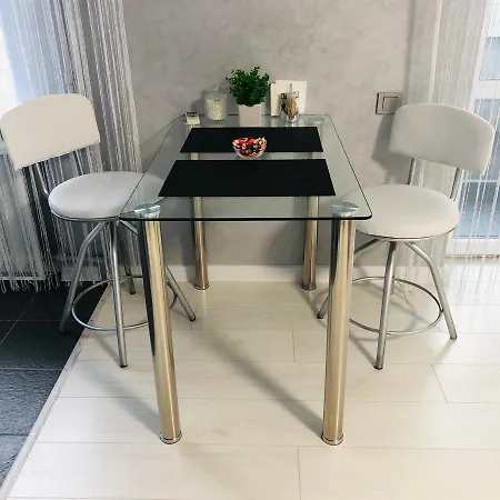 Apartcenter Студия Lux В Центре Города Kryvyi Rih Exterior photo