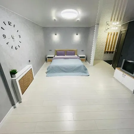Apartcenter Студия Lux В Центре Города Kryvyi Rih Exterior photo