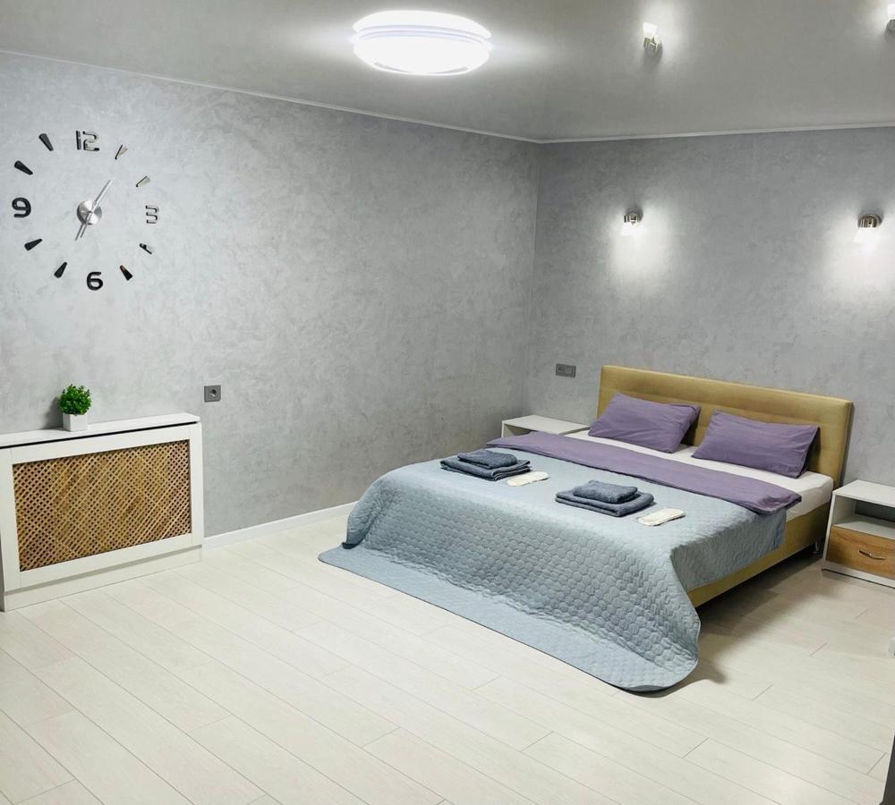 Apartment Apartcenter студия Lux в центре города Kryvyi Rih